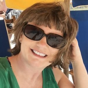 Meet your Posher, Alisha